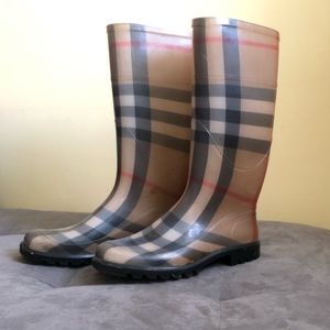 Burberry Rainboots